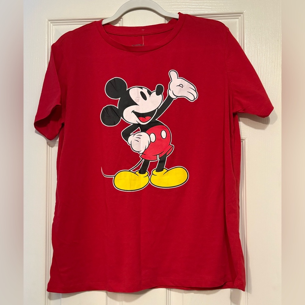 NWT Disney Brand Mickey Mouse t shirt - Red with classic Mickey pose